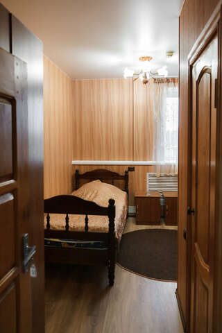 Гостиница Лабиринт Гороховец Двухместный номер с 2 отдельными кроватями-1