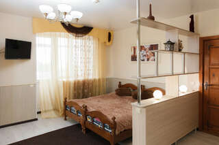 Гостиница Лабиринт Гороховец Трехместный номер Делюкс-1